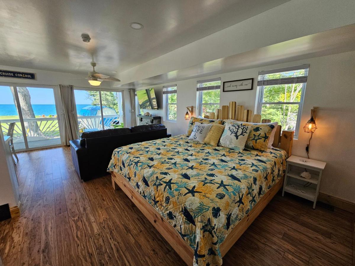 Seaside Lake-Front Cottage Madison 외부 사진
